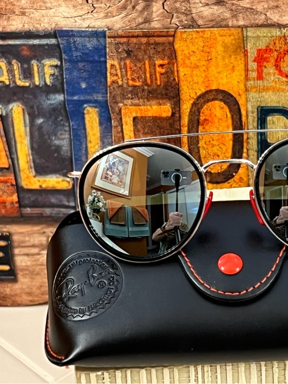 Rayban Sunglasses, Ferrari Collab, Mirrored lenses, Metal Frames - Picture 10 of 12